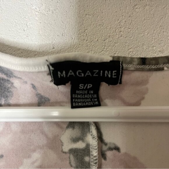 Magazine Maternity White and Pink High Low Sundress with Flutter Cap Sleeves - Picture 5 of 16